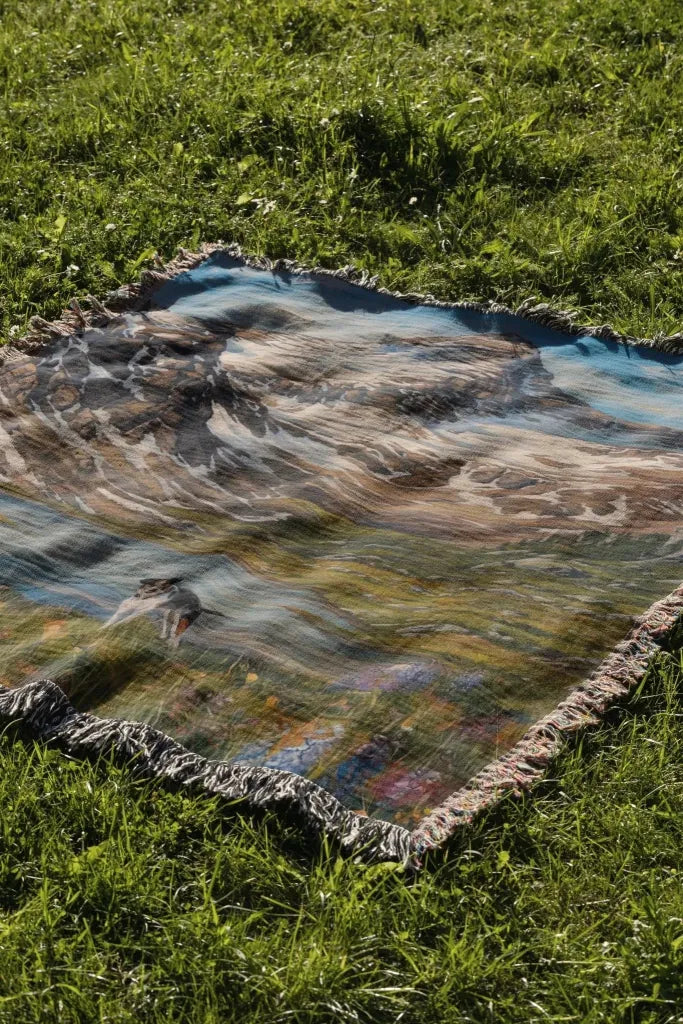 Spring in the Mountains Blanket - The Pawsitive Initiative