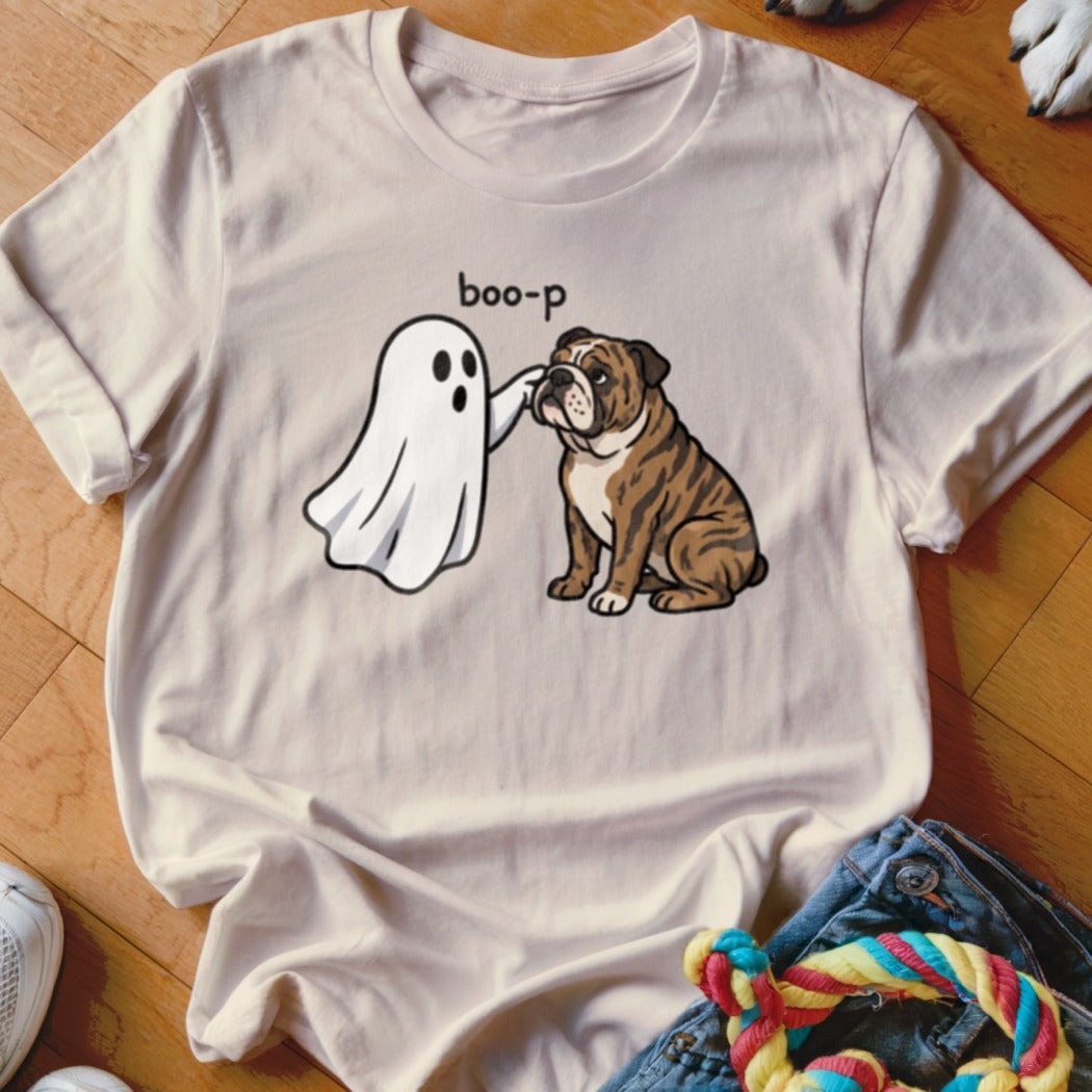 White t-shirt with a cartoon ghost saying "boo-p" to a bulldog.
