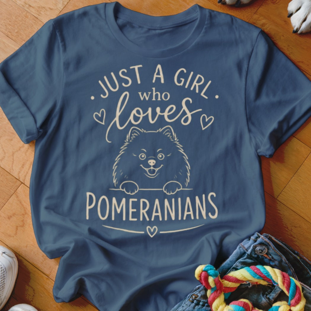 T-shirt with "Just a girl who loves Pomeranians" text and a Pomeranian graphic.
