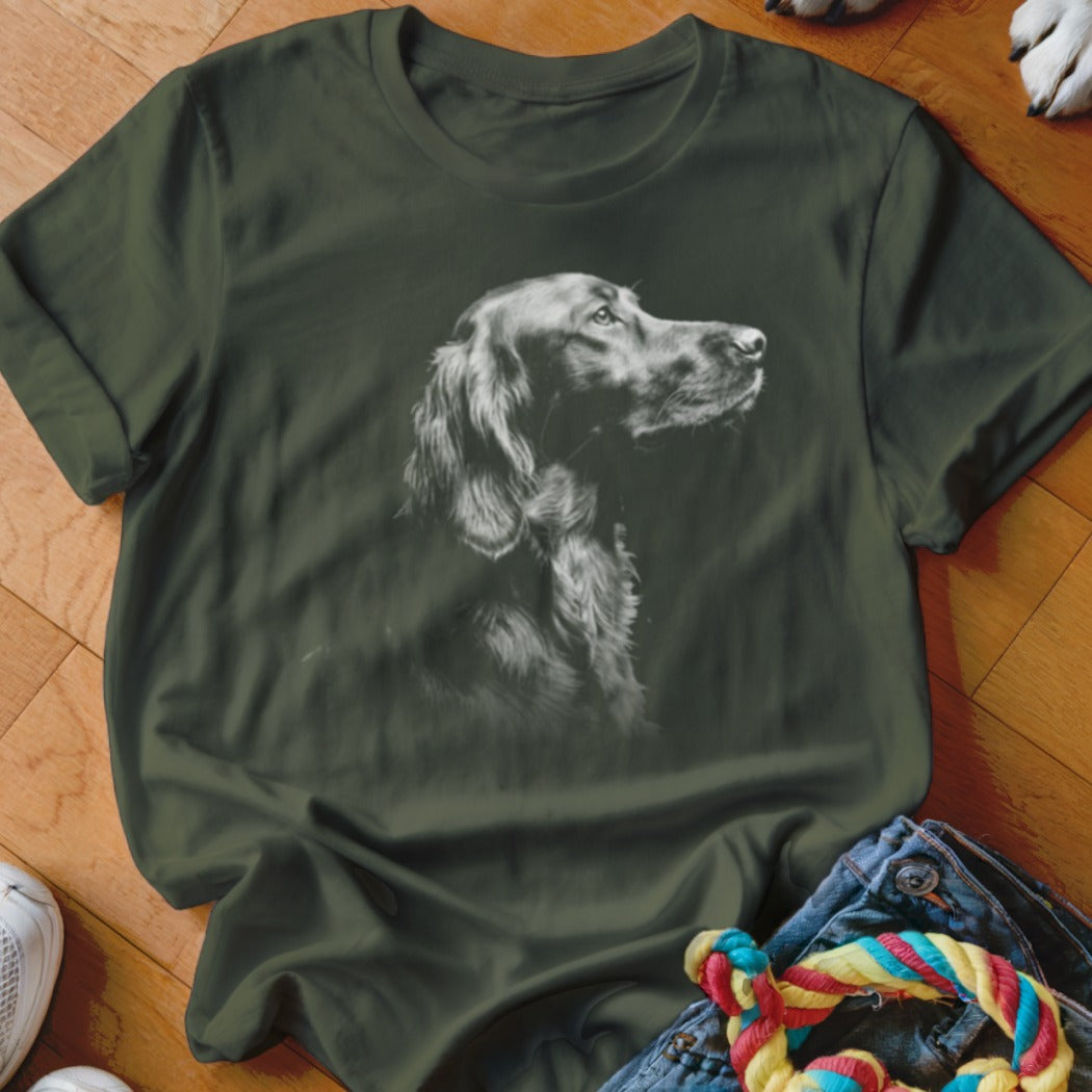 Green t-shirt with a charcoal sketch of an Irish Setter dog looking to the right.
