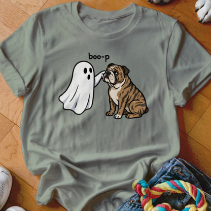Ghost poking bulldog with "boo-p" text on a grey t-shirt.