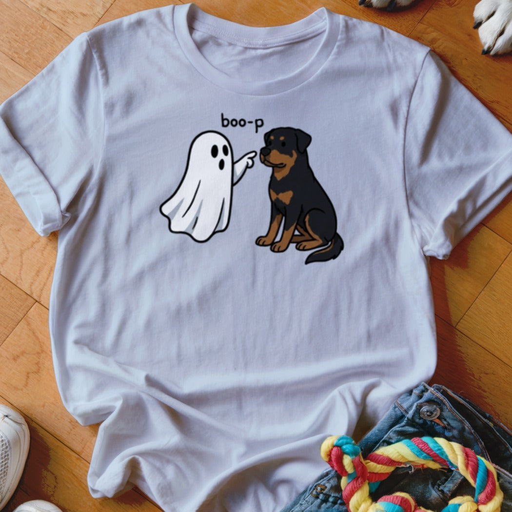 White t-shirt with a cartoon ghost pointing at a Rottweiler with the word "boo-p".